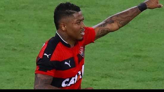 Imagem Empresário de Marinho revela que duas propostas oficiais foram apresentadas pelo atacante