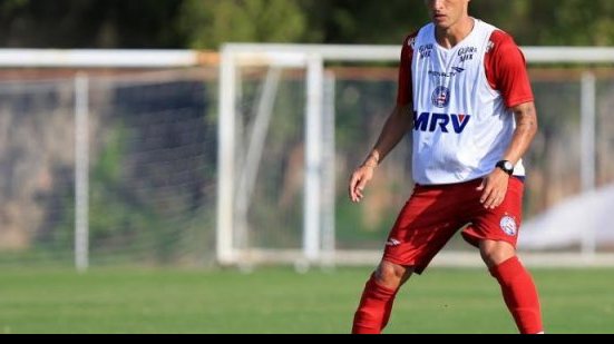 Imagem Ex-zagueiro do Bahia é anunciado no Avaí