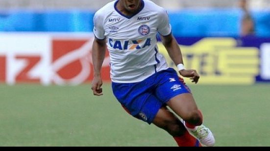 Imagem Escolha de novo treinador no Corinthians vai definir permanência de Moisés no Bahia