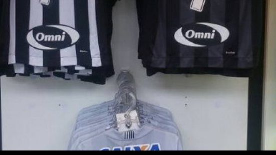 Imagem Procura por camisas de Montillo esgota número 7 na loja do Botafogo