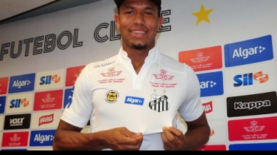 Imagem Dupla BaVi disputa atacante do Santos