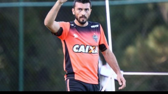 Imagem  Vitória seca negociação do Boca para contar com Dátolo em 2017