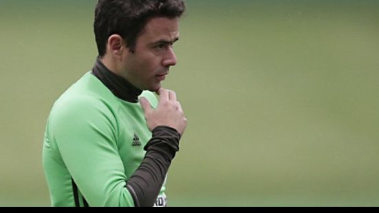 Imagem Após temporada irregular, Juan deve deixar o Coritiba