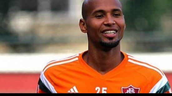 Imagem Lateral-direito carioca está perto de acertar com o Bahia
