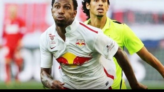 Imagem   Zagueiro ex-Bahia quer voltar ao futebol brasileiro