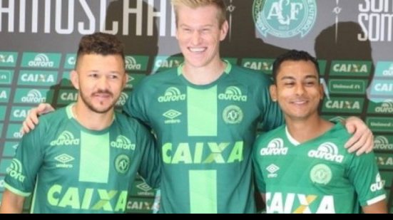 Imagem Após tragédia, Chapecoense apresenta três primeiros reforços para temporada