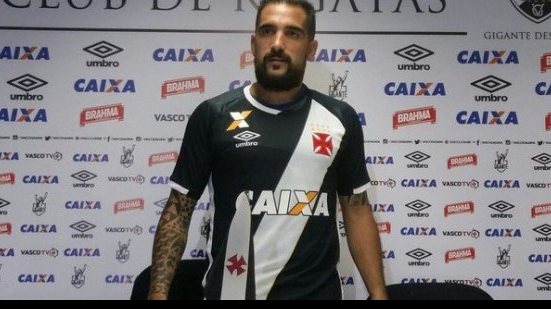 Imagem Escudero é apresentado pelo Vasco