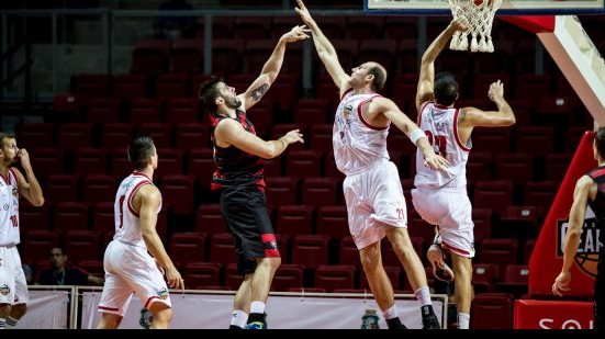 Imagem Universo/Vitória vence Solar Cearense em clássico regional no NBB