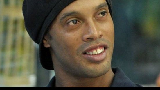 Imagem Ronaldinho Gaúcho pode jogar no Nacional, do Uruguai