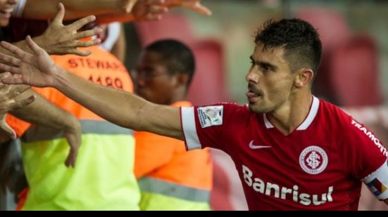 Imagem Novela entre Inter e Alex termina; jogador está disponível no mercado