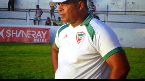 Imagem Após recusa de rival, Vitória contrata Laelson Lopes para comandar equipe sub-20