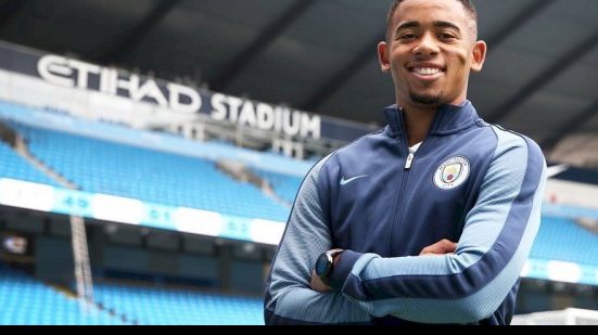 Imagem Gabriel Jesus é oficializado pelo Manchester City