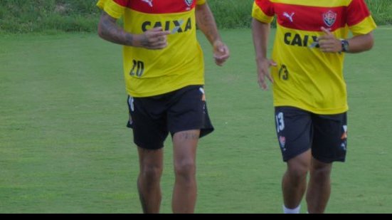 Imagem Com presença de Paulinho, Vitória se reapresenta e faz treinos físicos