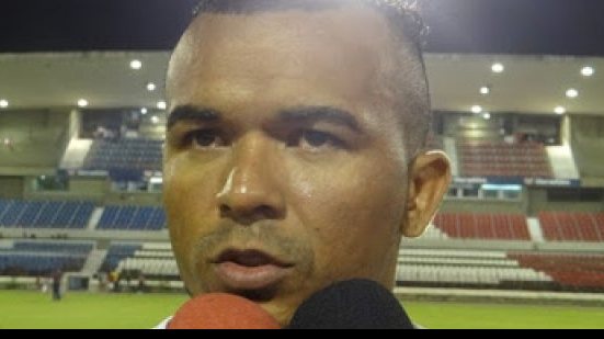 Imagem Zé Carlos deixa o Santa Cruz para cuidar da avó