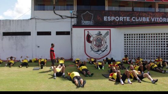 Imagem Vitória faz treino técnico no Barradão