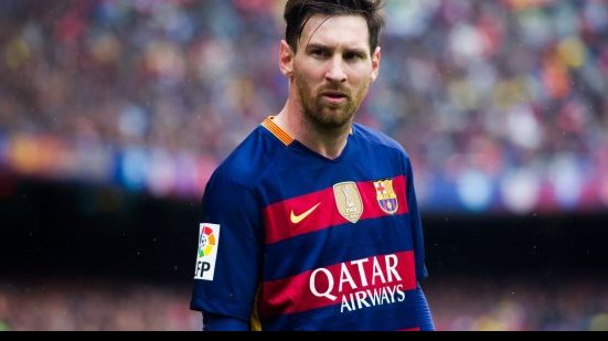 Imagem Messi pode ser o jogador mais bem pago do mundo com renovação, diz jornal