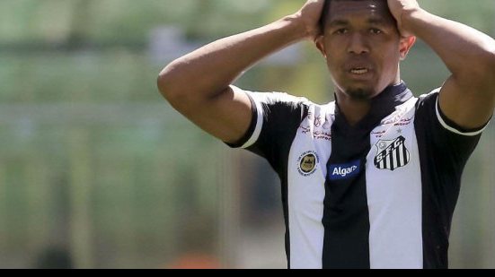 Imagem Dorival Júnior impede ida  de atacante Rodrigão para o Vitória
