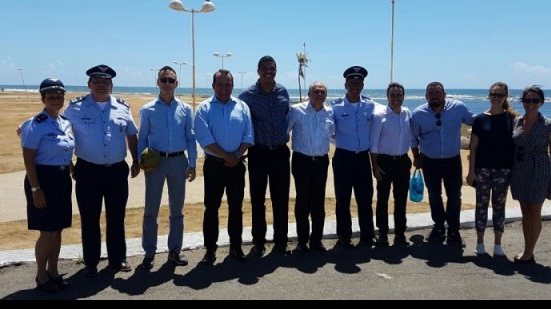 Imagem Secretário visita área para construção da Piscina Olímpica de Salvador