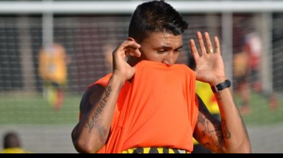 Imagem Médico do Vitória comenta situação de Gabriel Xavier e revela problema de Kieza