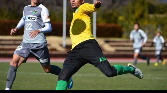 Imagem Jovem revelado pelo Vitória mira acesso na liga japonesa
