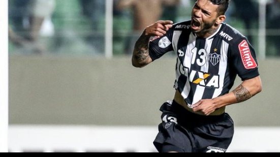 Imagem Inter atravessa o Vitória e pode anunciar atacante