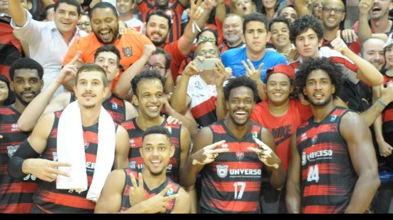 Imagem Universo/Vitória encara o Minas nesta sexta-feira
