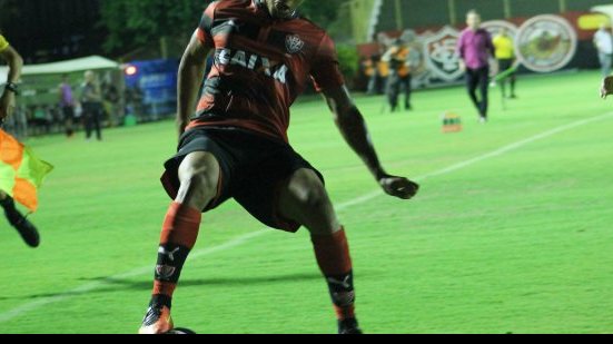 Imagem Tímido, David comemora boa fase no Vitória