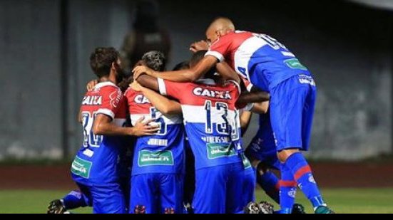 Imagem Bahia atropela o Bahia de Feira e volta a liderança do Baianão