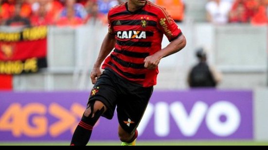 Imagem Elogiado por Tite, Diego Souza pode substituir Gabriel Jesus na seleção