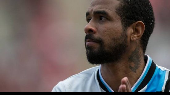 Imagem Ex-jogador da dupla BaVi revela expectativa &amp;#8203;para estreia na maior competição da Ásia