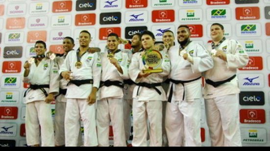 Imagem Seleção Brasileira de Judô vence o Superdesafio de seleções em Leuro de Freitas