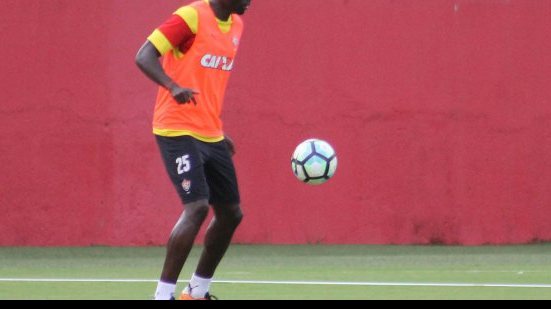 Imagem Kanu quer atenção máxima do Vitória contra o América-RN pela Copa do Nordeste&#8203;