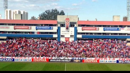 Imagem Após adiamento, CBF suspende jogo entre Paraná e Bahia por falta de segurança