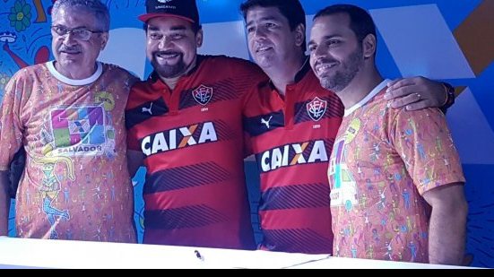 Imagem Ivã de Almeida comemora renovação do patrocínio da Caixa