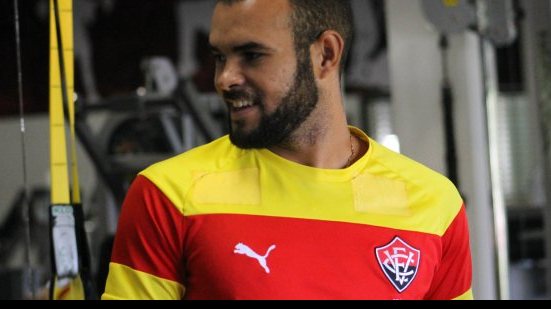 Imagem “Jogar como lateral não é problema para mim”, afirma José Welison 