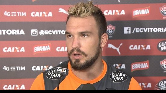 Imagem Após desdenhar da torcida do Vitória, volante pede desculpas