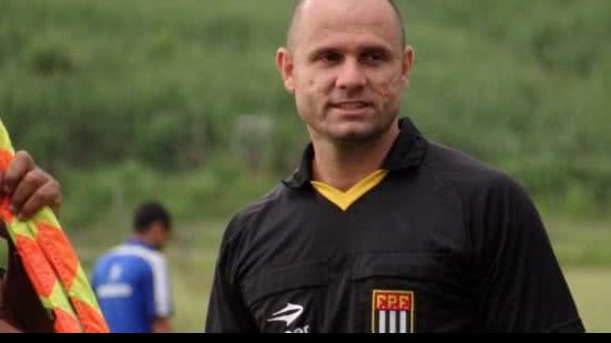 Imagem  Arbitragem paulista comanda Paraná e Bahia pela Copa do Brasil