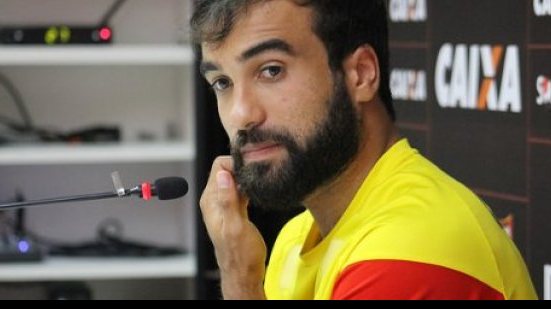 Imagem Gabriel Xavier avisa que Argel terá &quot;dor de cabeça boa&quot;