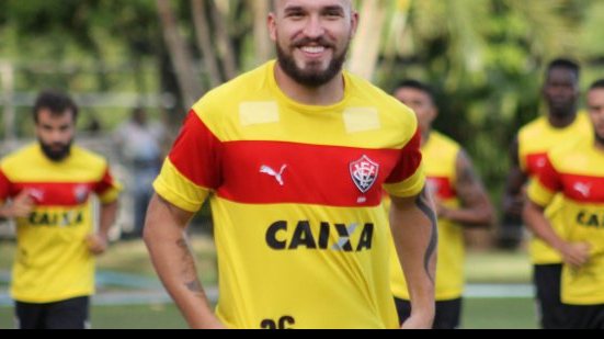Imagem Willian Farias desconsidera jogar pelo empate com o Vasco: “Temos que buscar a vitória”