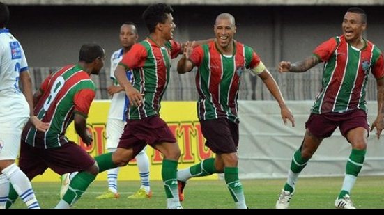 Imagem  Vitória e Fluminense são os primeiros classificados para semifinal do Baianão