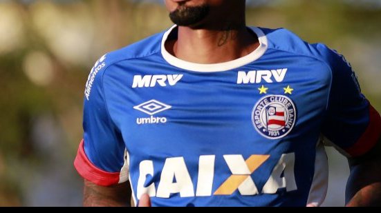 Imagem Wellington admite estar sempre secando o Vitória: &quot;Se eles saírem na primeira fase, melhor&quot