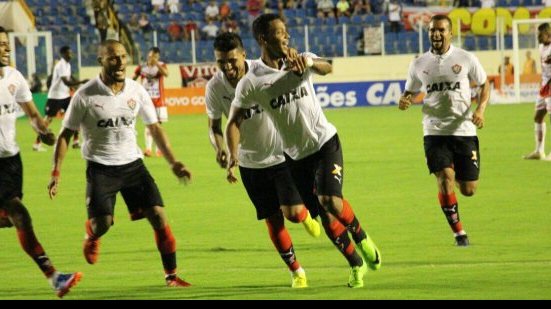 Imagem Vitória sofre, mas vence o Sergipe e avança na Copa do Nordeste