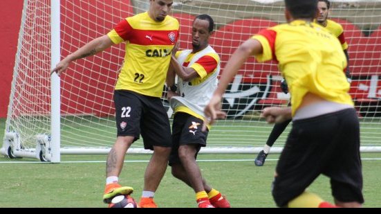 Imagem Com titulares de folga, reservas do Vitória treinam de olho no Jacobina