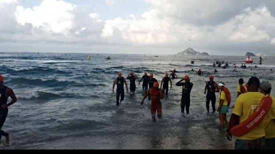Imagem Continuam buscas por atleta que desapareceu no mar ontem, no Rio de Janeiro