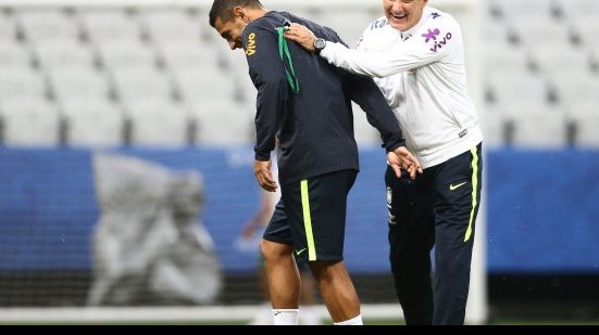 Imagem Tite poupa Firmino e testa Diego Souza de titular da Seleção