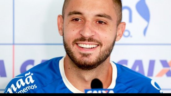 Imagem  Régis pede atenção e para que o Bahia não &quot;tire o pé&quot; contra o Sergipe