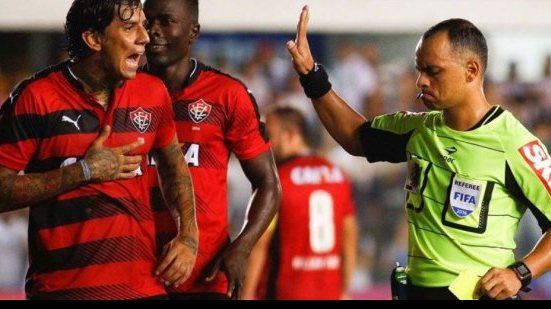 Imagem Caso Victor Ramos: Vitória e CBF terão advogados de Barcelona, Neymar e Jobson contra o Inter