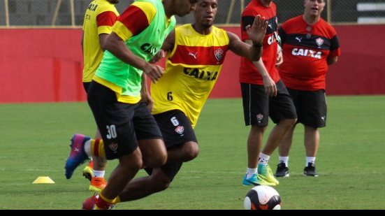 Imagem Vitória se reapresenta e treina de olho no Fluminense de Feira