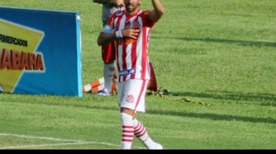 Imagem Loco Abreu deixa o Bangu e volta ao futebol uruguaio