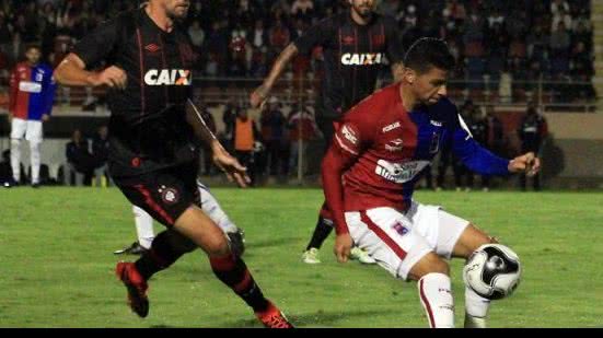 Imagem Paraná elimina o ASA nos pênaltis e é adversário do Vitória na Copa do Brasil
